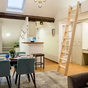 Apartamento Spacious In Hyper Center - Smart Tv & Wifi - 4p, París