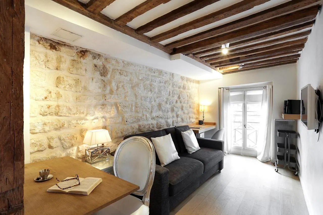 Апартаменты Habitat Parisien - 1Br-1Ba - Duplex Louvre Museum