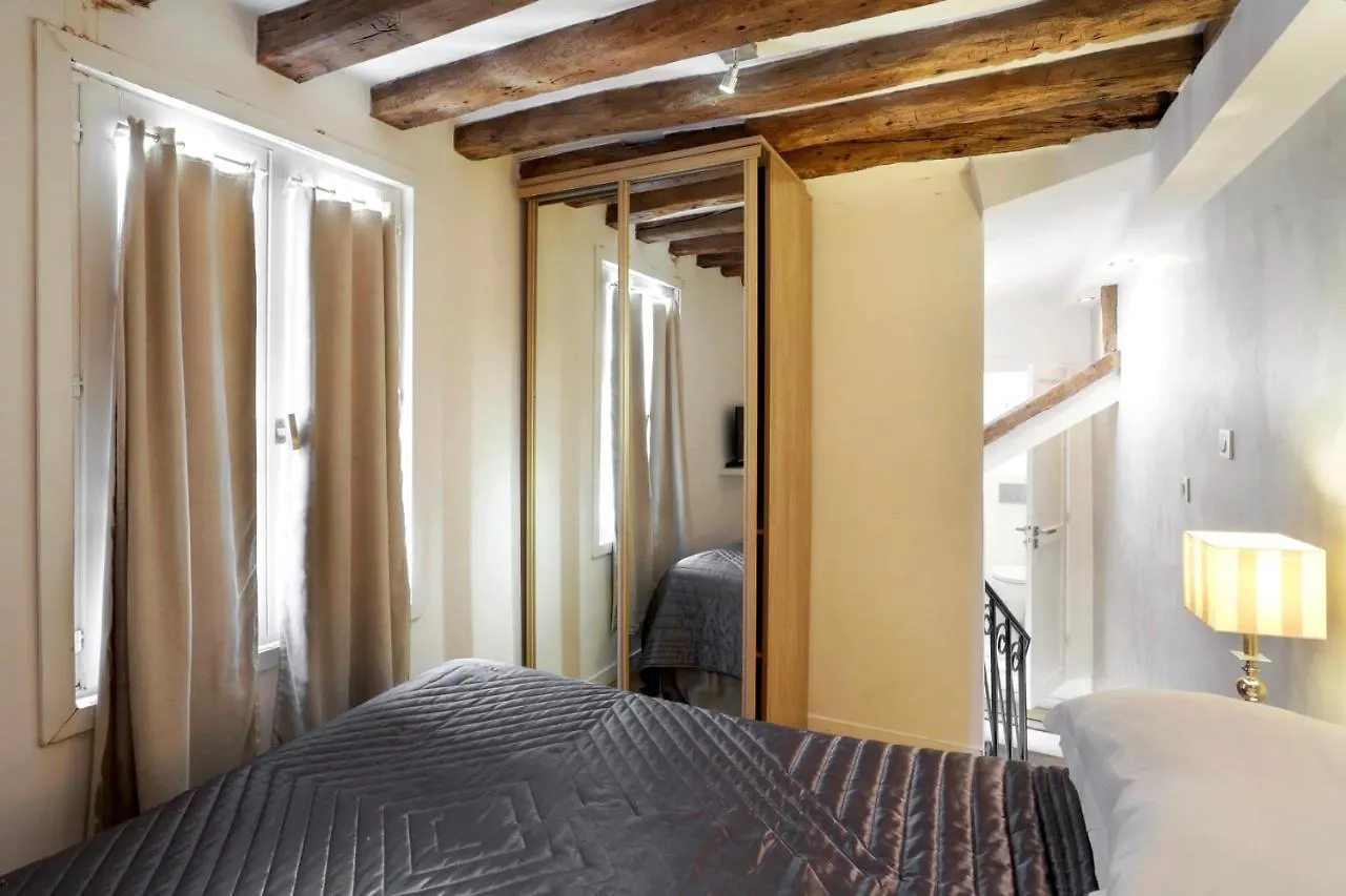Apartamento Habitat Parisien - 1Br-1Ba - Duplex Louvre Museum