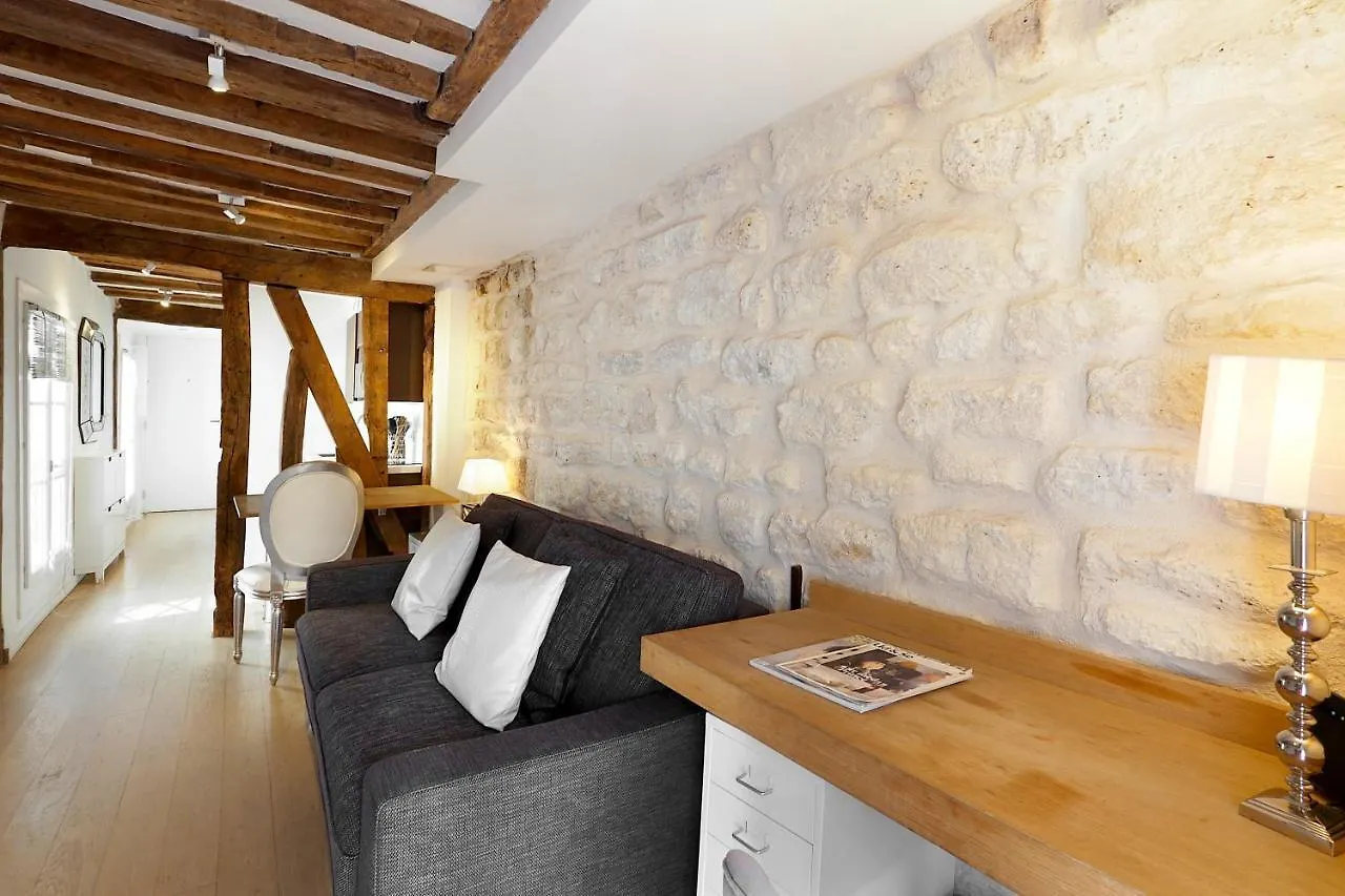 Apartamento Habitat Parisien - 1Br-1Ba - Duplex Louvre Museum Francia